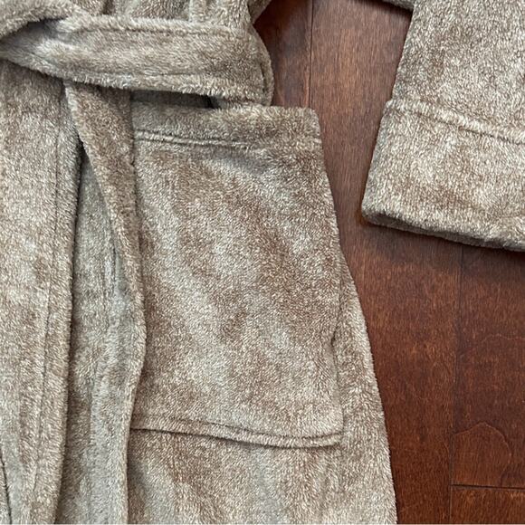 Daniel Buchler Men’s Plush Tan Bathrobe, Size L/XL - Picture 8 of 15